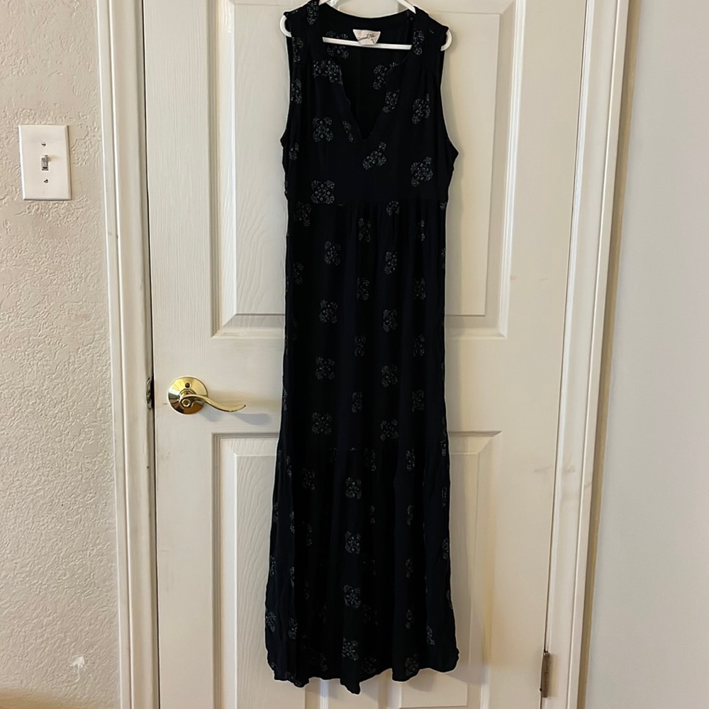 Black white print maxi dress